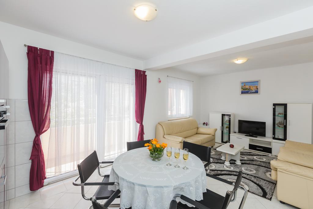 Apartment Anna Kaštela المظهر الخارجي الصورة