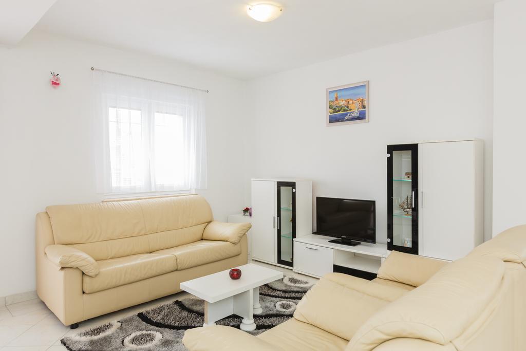 Apartment Anna Kaštela المظهر الخارجي الصورة